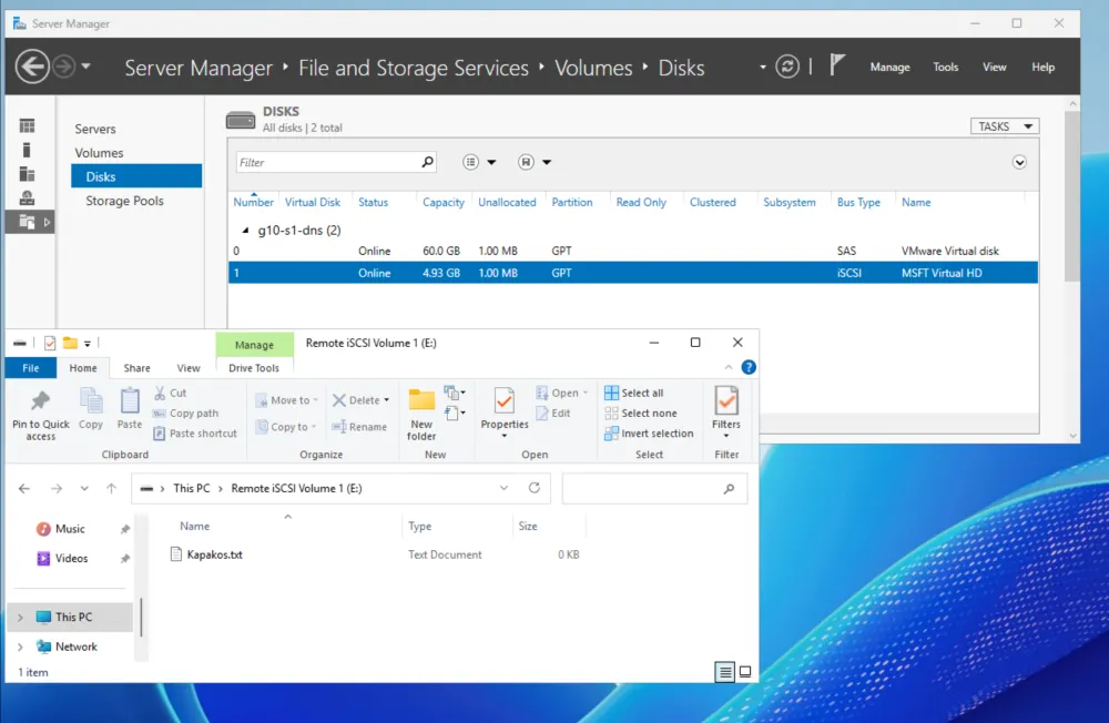 Windows Server iSCSI SAN configuration showing initiator connected to iSCSI target with volume accessible